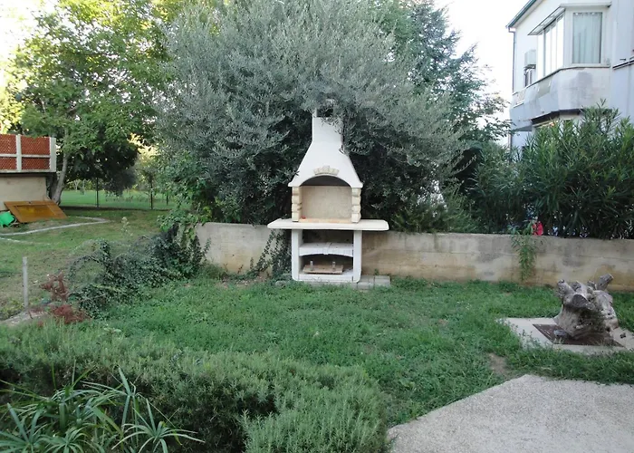 Zic - Mrakovcic Gostinjska kuća Baska (Krk)